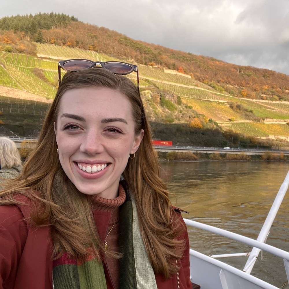 Meet your Posher, Samantha